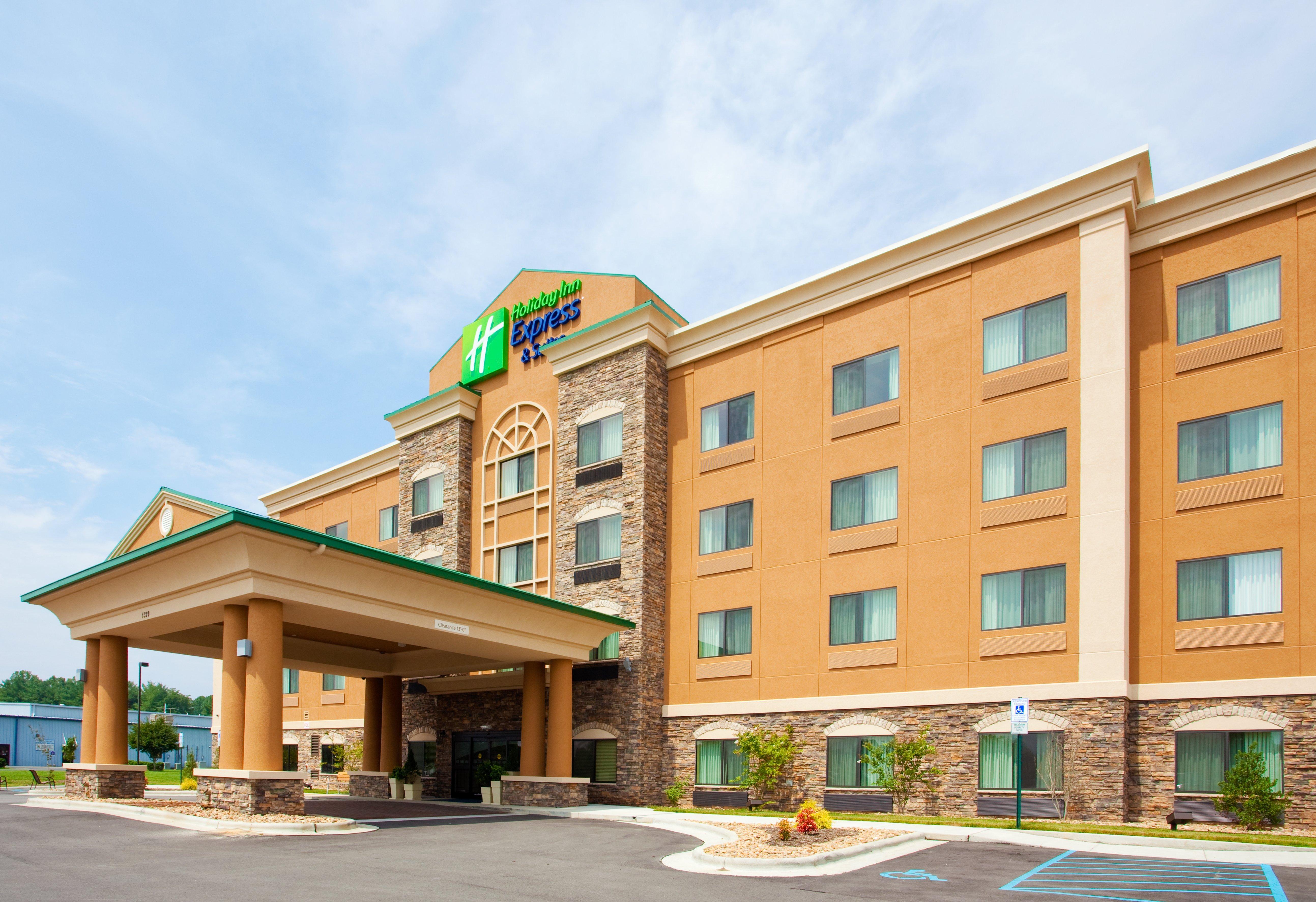 Holiday Inn Express Hotel & Suites Mount Airy By Ihg Exterior foto